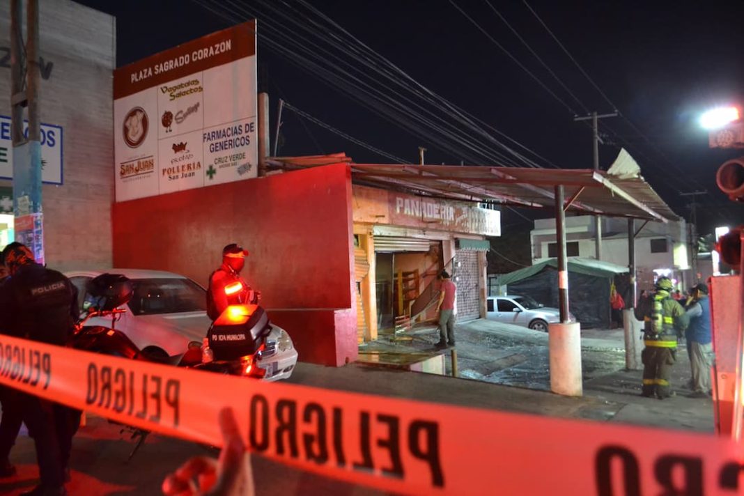 explosión de local de carnitas (1)