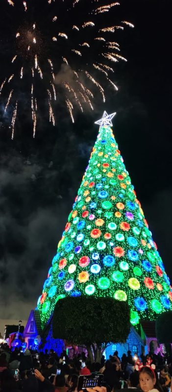 Encienden árbol de navidad en el Festival de la Alegría 2022 1 ENCENDIDO DE ARBOL 2