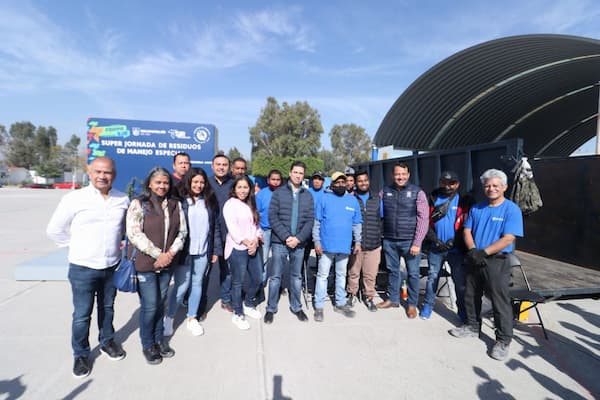 Reúnen más de 13 toneladas de electrónicos y llantas en Jornada de Recolección 1 Reúnen más de 13 toneladas de electrónicos y llantas en Jornada de Recolección