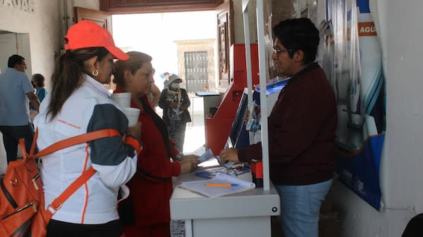 ENTREGAN KIT AHORRADORES (1)