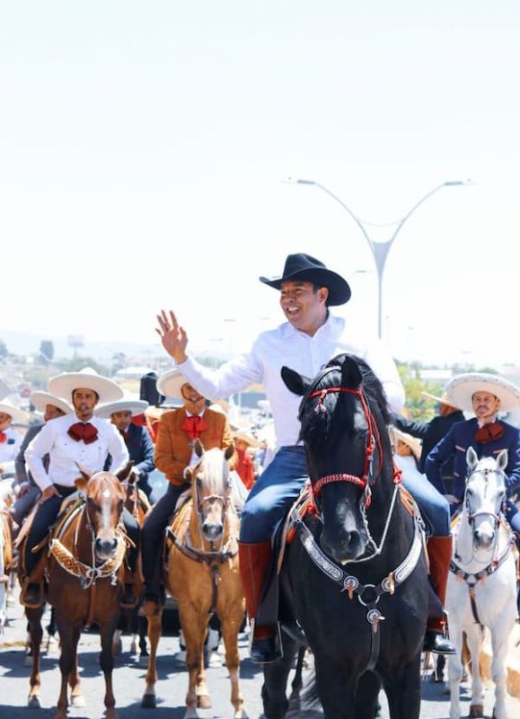 Reúne Cabalgata de la Amistad 2023 a miles de sanjuanenses en su recorrido 1 cabalgata 13