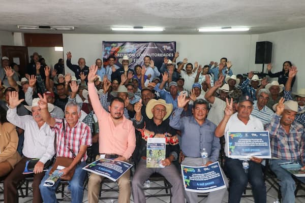 Arranca Roberto Cabrera entrega de apoyos mensuales a autoridades ejidales 1 Arranca Roberto Cabrera entrega de apoyos mensuales a autoridades ejidales