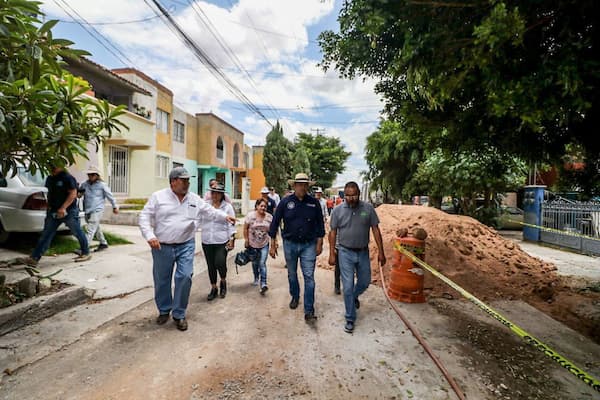 Supervisa Roberto Cabrera sustitución de red de alcantarillado en Lomas del Pedregal 1 Supervisa Roberto Cabrera sustitución de red de alcantarillado en Lomas del Pedregal