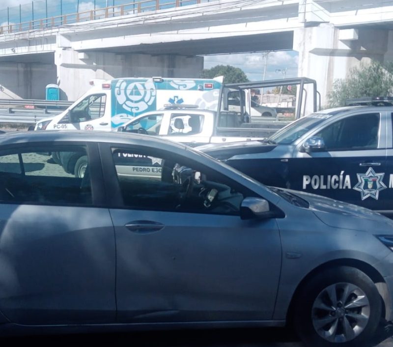 Aseguran arma larga tras intento de atraco 1 Acudieron paramédicos de Protección Civil