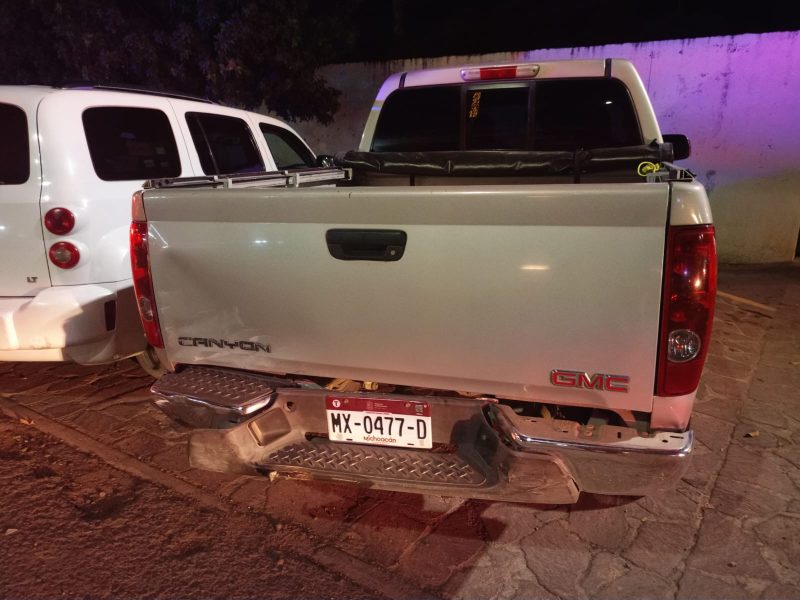Ebrio chocó en Tequis, se intentó dar a la fuga pero la policía lo atoró 2 WhatsApp Image 2025 01 13 at 9.47.32 PM 1