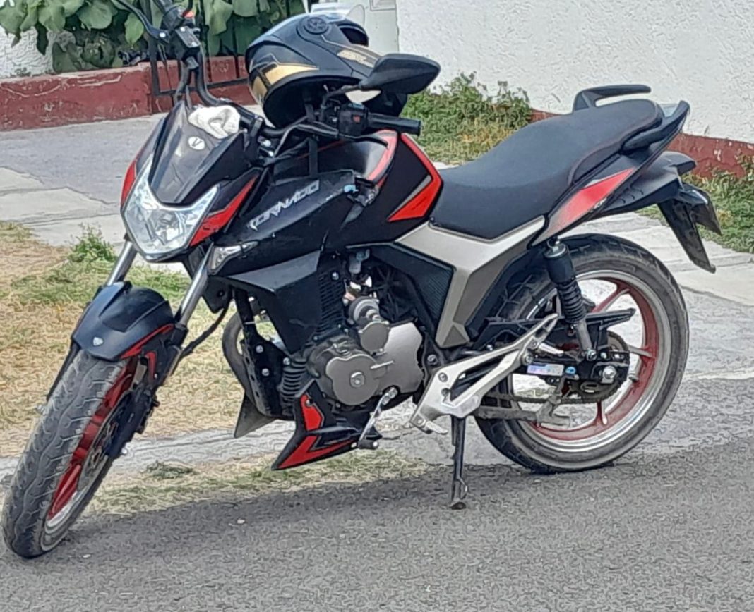 Policía Municipal recupera motocicleta con reporte de robo en Lomas del Pedregal