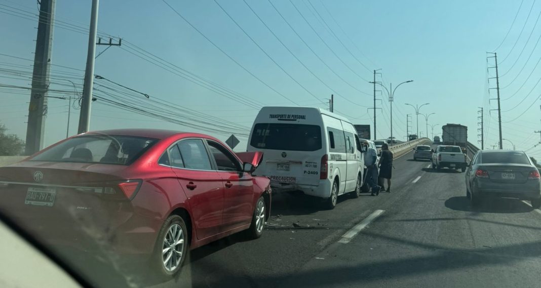 Chocaron en la parte del puente
