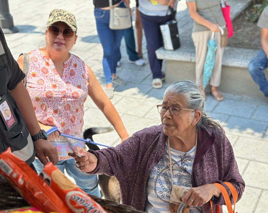 ¡La Tiendita de la Prosperidad sigue llegando a más comunidades!