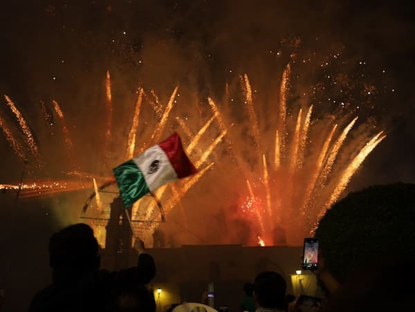 Roberto Cabrera encabeza ceremonia del Grito de Independencia en San Juan del Río 1 WhatsApp Image 2026 09 16 at 1.29.29 AM