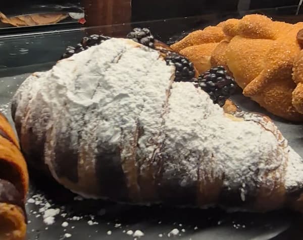 Un buen café siempre se acompaña de un buen pan, y qué mejor que de Panadería La Antigua 3 WhatsApp Image 2026 09 27 at 8.16.01 PM